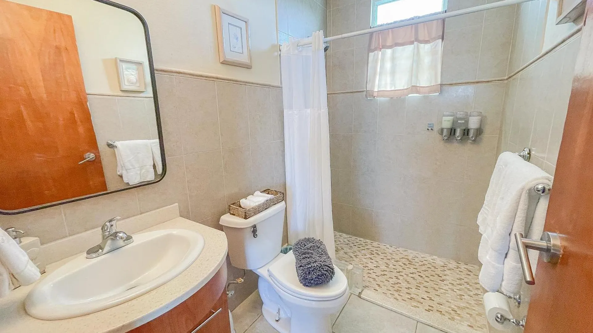 Island Charm Culebra Studios & Suites Isla Culebra Guest house