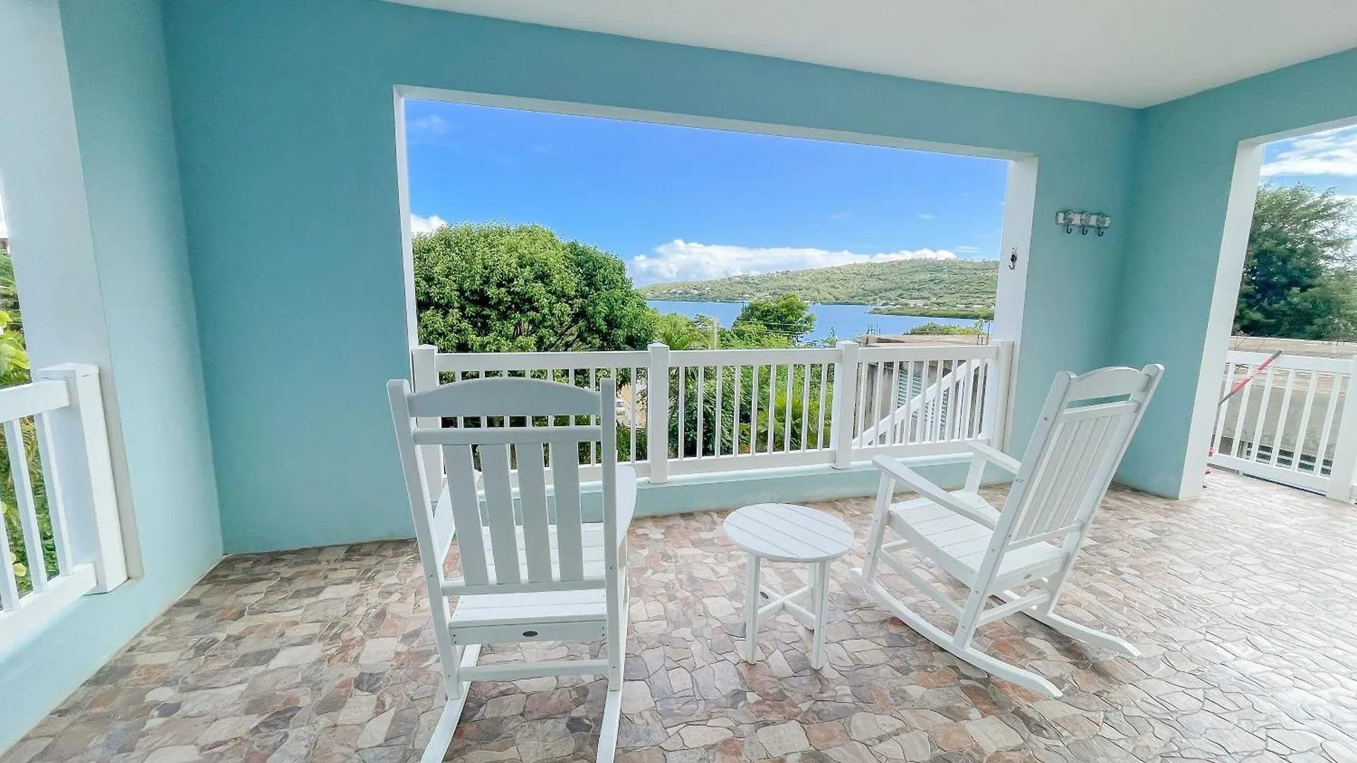 Island Charm Culebra Studios & Suites - Amazing Water Views From All 3 Apartments Located In Culebra Puerto Rico! Isla Culebra Porto Riko